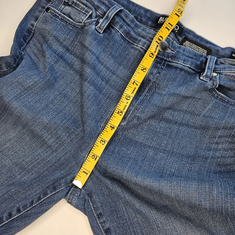 Buffalo David Bitton Alyssa medium wash hi rise straight leg stretch denim jeans